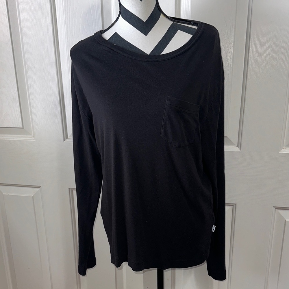 NN07 No Nationality Black Long Sleeve Pocket Top